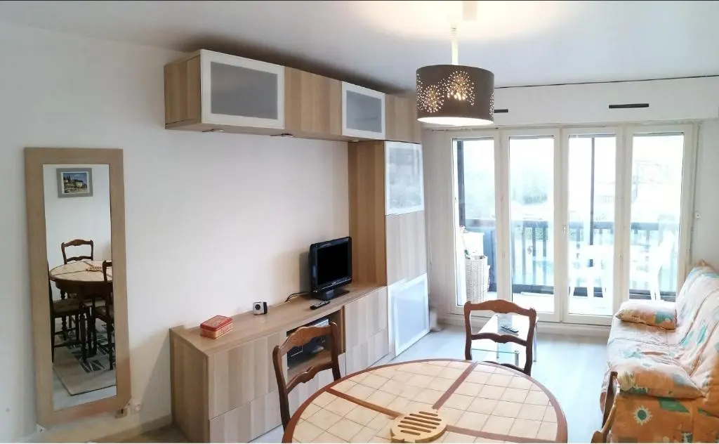 Appartement 2 pièces entièrement rénové
