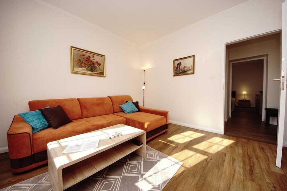 BillBerry Apartments - Old Town