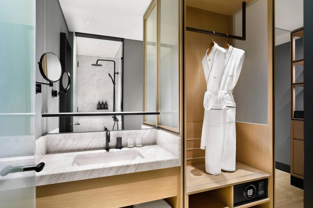 GRAVITY JOSUN Seoul Pangyo, Autograph Collection