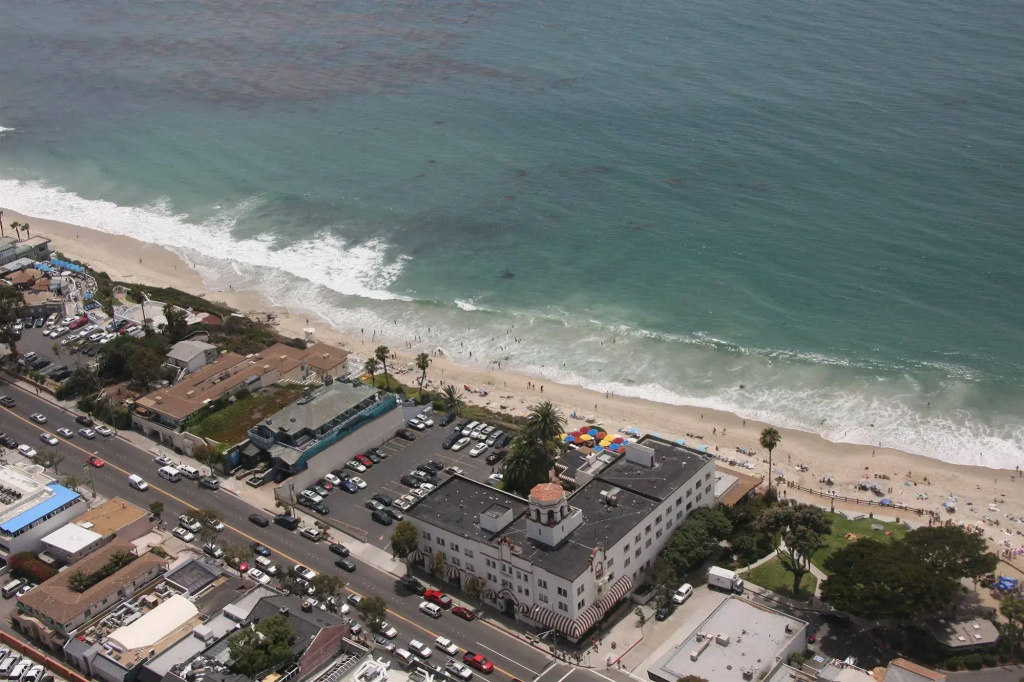 Hotel Laguna