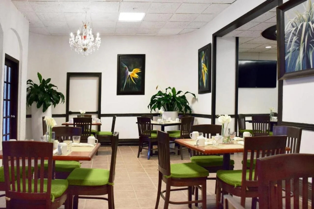 Seacoast Suites on Miami Beach