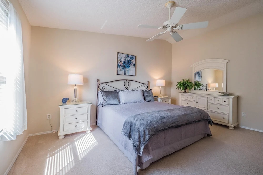 Katherine Place 329 by White Pelican VR