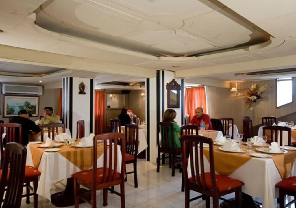 Gold Nest Hotel