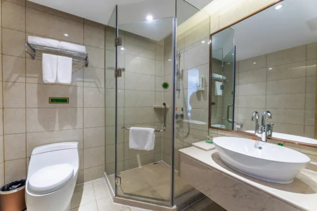 Vienna International Hotel (Nanchang BayiSquare Shangshagou Station))