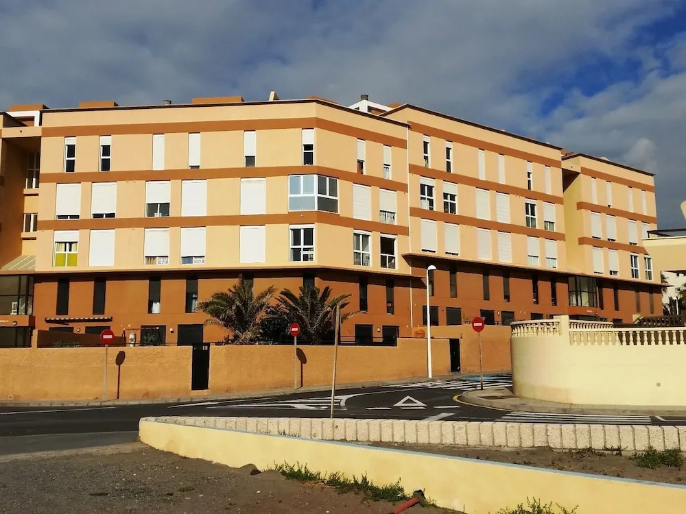 Alquilaencanarias-Medano, Cabezo beach, sea views!