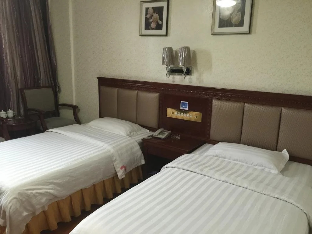 Golden Coast Hotel