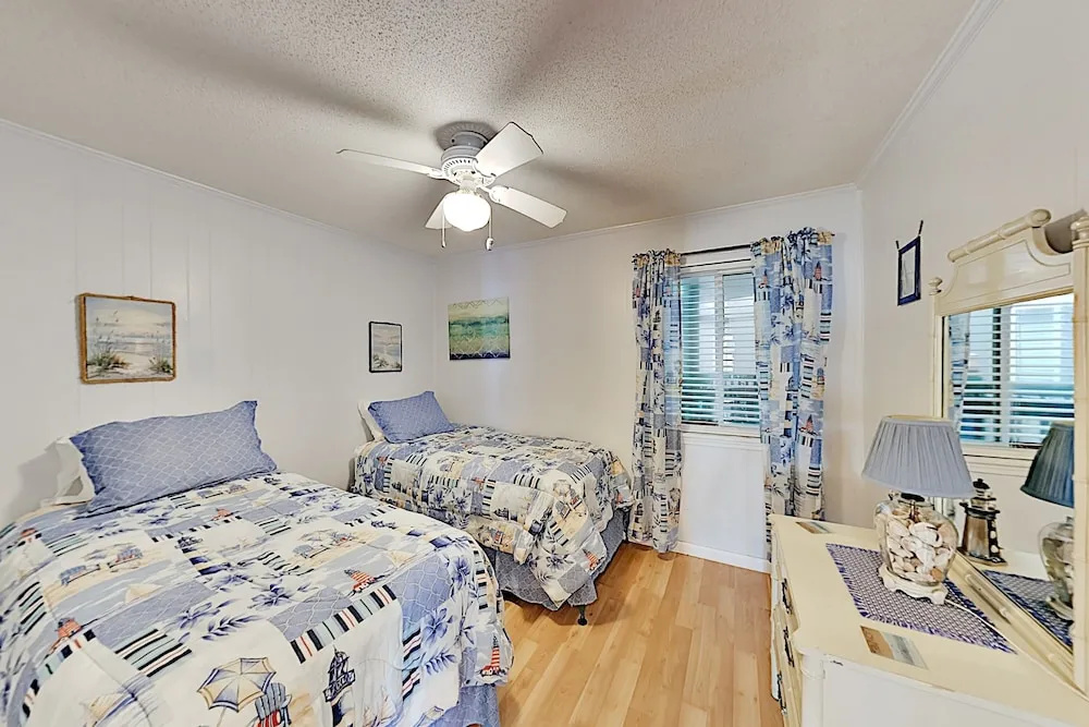02gapabe 2 Bedroom Condo