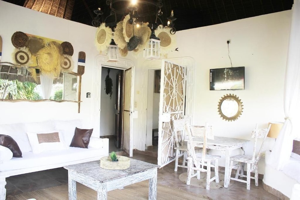Diani Greenland villas