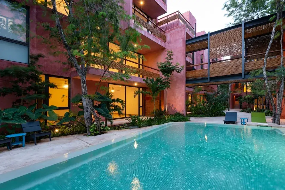 Full of nature 2BR Condo with balcony by Happy Address