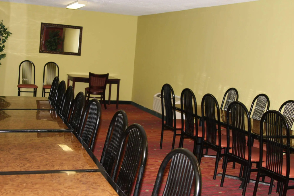 Best Inn Booneville