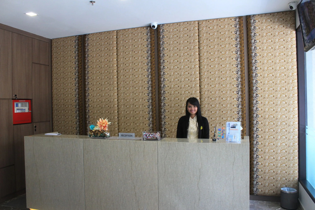 Eatern Hotel