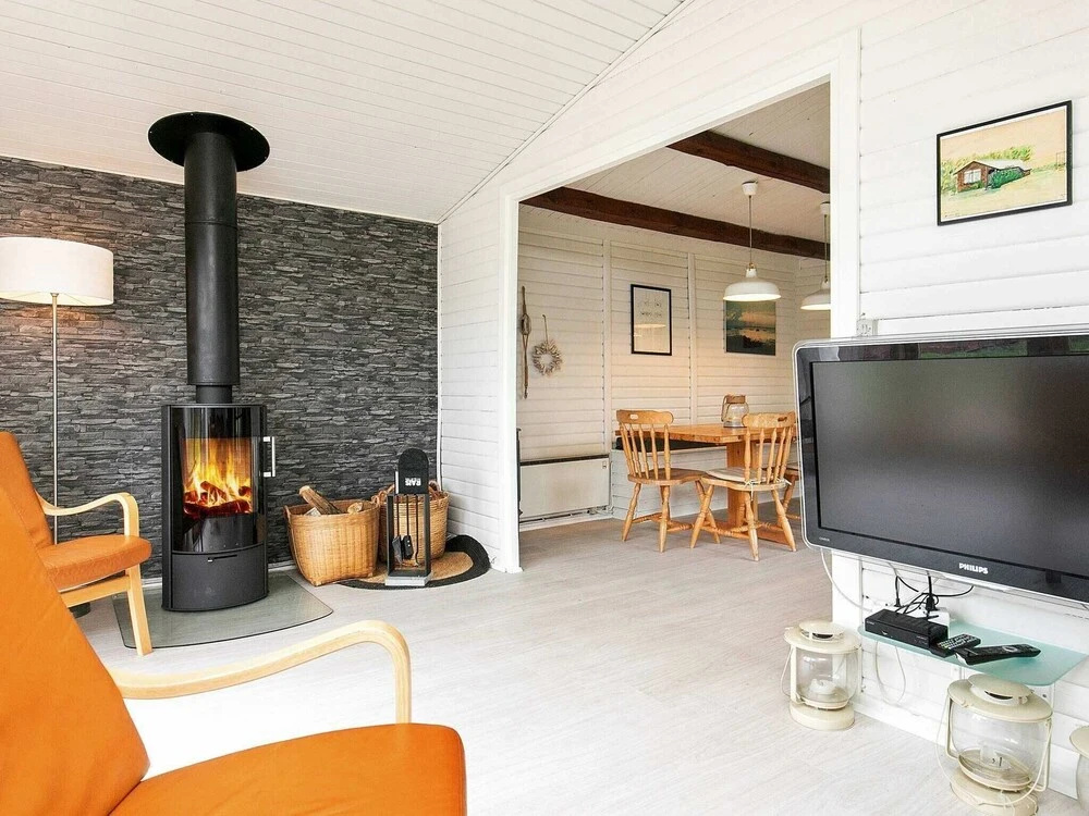 6 Person Holiday Home in Bogense