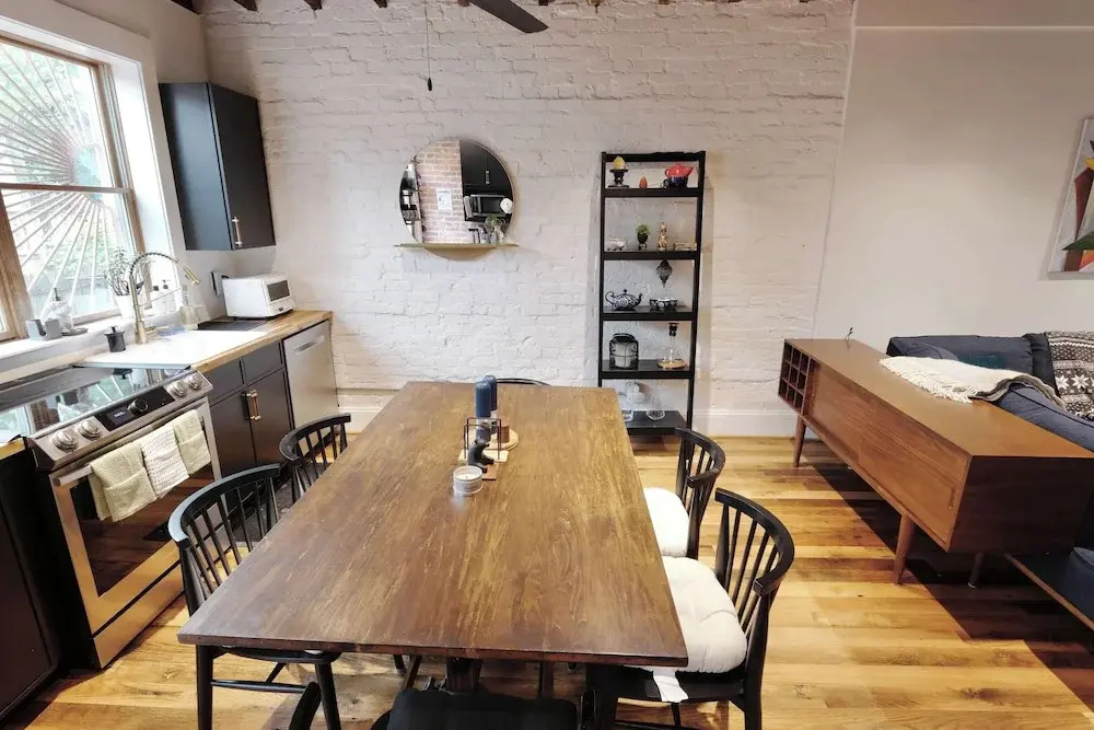 Hidden in the Heights DC Retreat for Family - 3 Bedroom