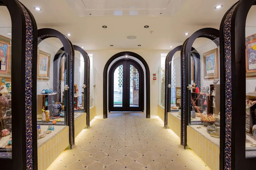 Honar Boutique Hotel