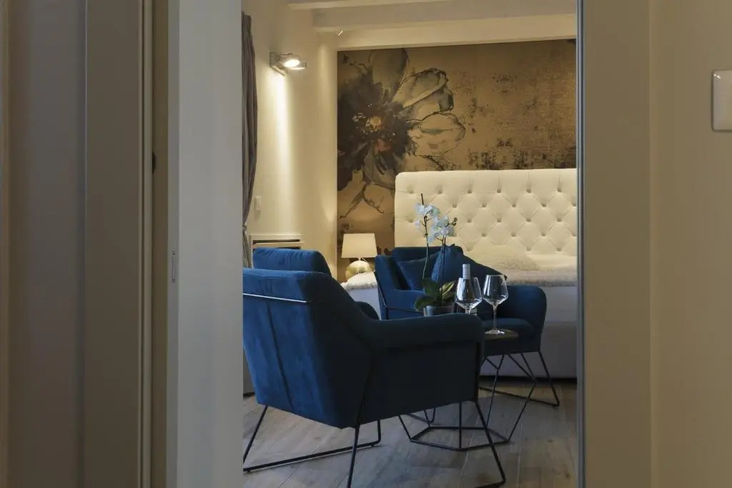 TiAMo Modern Design Guest House