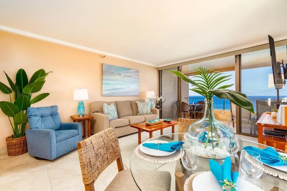 Maui Kai 908 Oceanfront 1 Bedroom 1 Condo by RedAwning