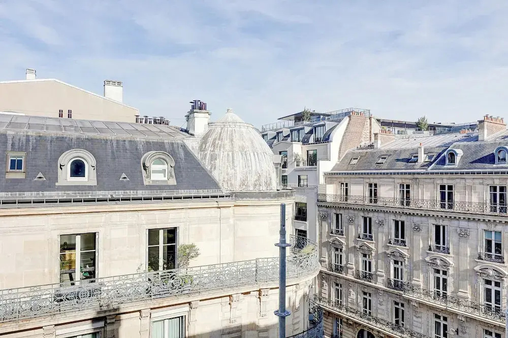 Champs-Élysées - 1BR