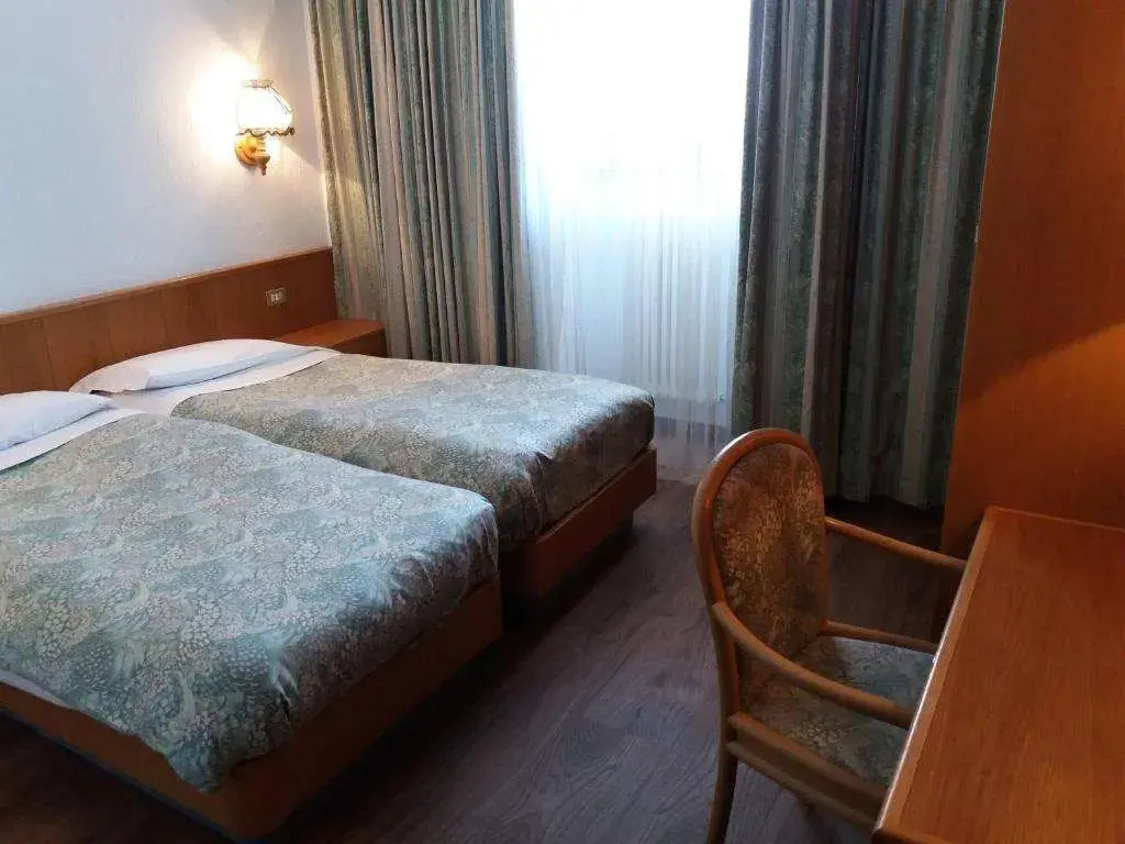 Hotel Ottoz Meublé