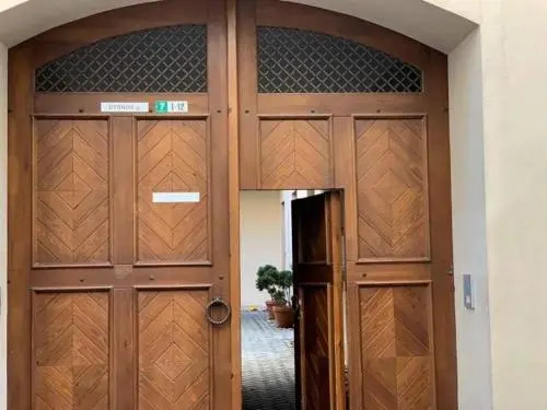 Dysnos Avenue Apartments