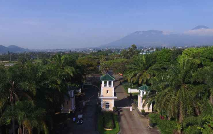 Puncak Resort Villa by Aryaduta