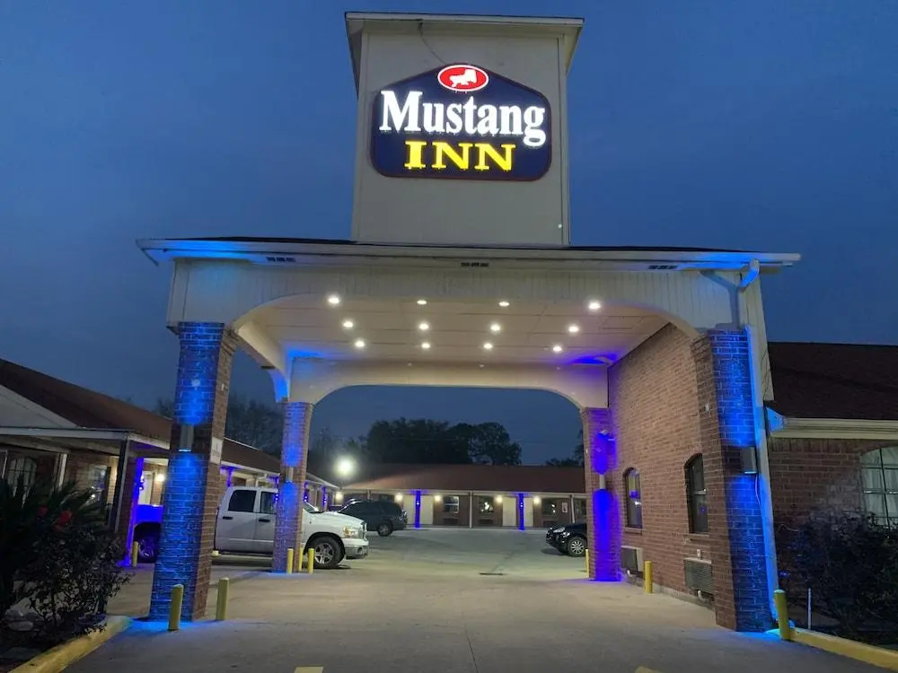 Luxury Inn and Suites