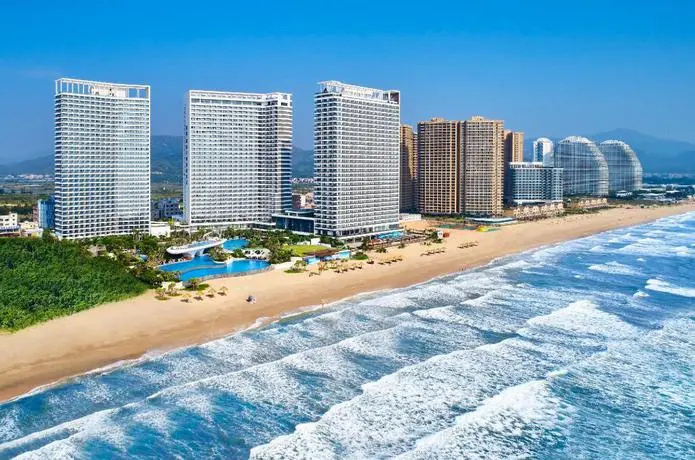 Dusit Thani Shuangyue Bay Resort Huizhou