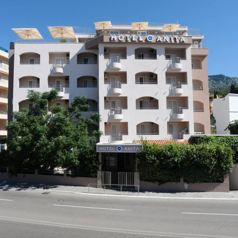 Hotel Anita