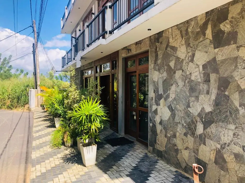 Hanthana House