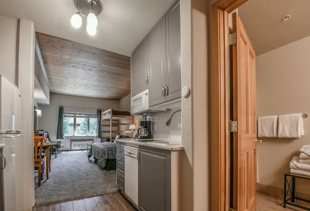 Gateway Lodge 5002 by SummitCove Vacation Lodging