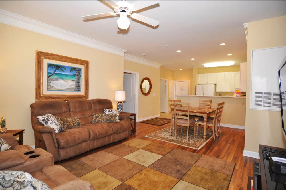 1402 Crow Creek Drive 3 Bedrooms 2 Bathrooms Condo