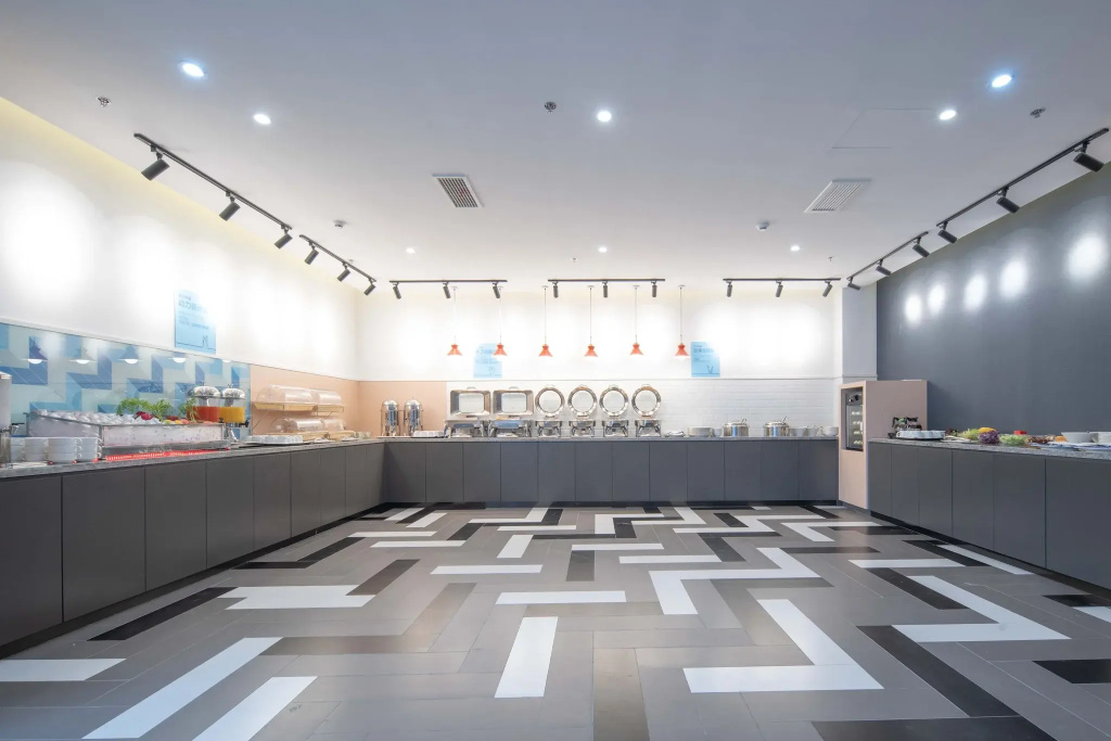 Holiday Inn Express Nanjing Happy Valley by IHG
