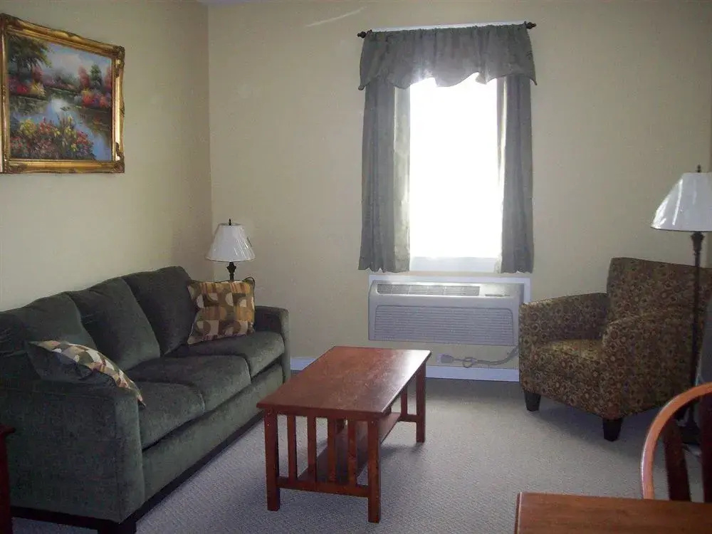 The Colonels Suites Unit 1