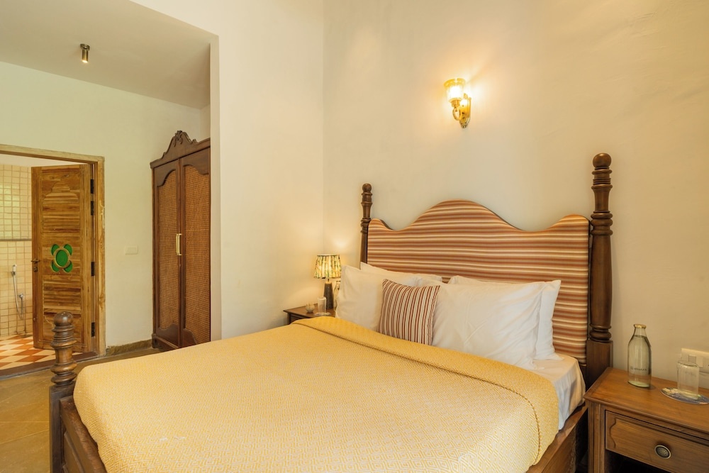 Elivaas Amayah Neer Serene 3BHK Villa