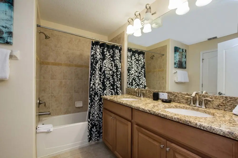Paradise Palms 8958 B