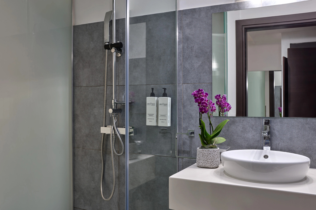 Breeze Boutique Athens by Prima Hotels