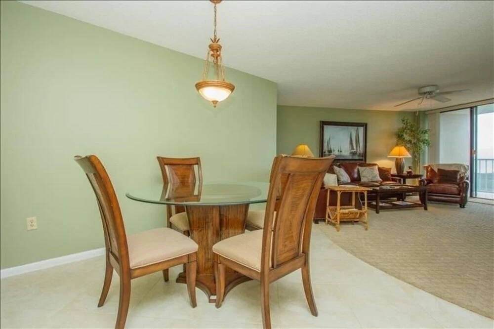 Sst4-1101 - South Seas Tower 2 Bedroom Condo by Redawning