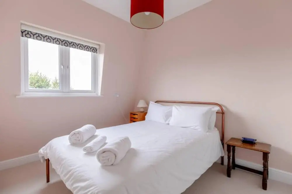Quaint & Cosy 1 Bedroom Flat - Kensington Olympia!