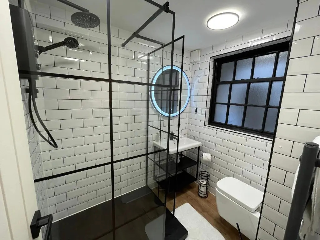 Ultra Modern Studio Apartment, in Central Exeter