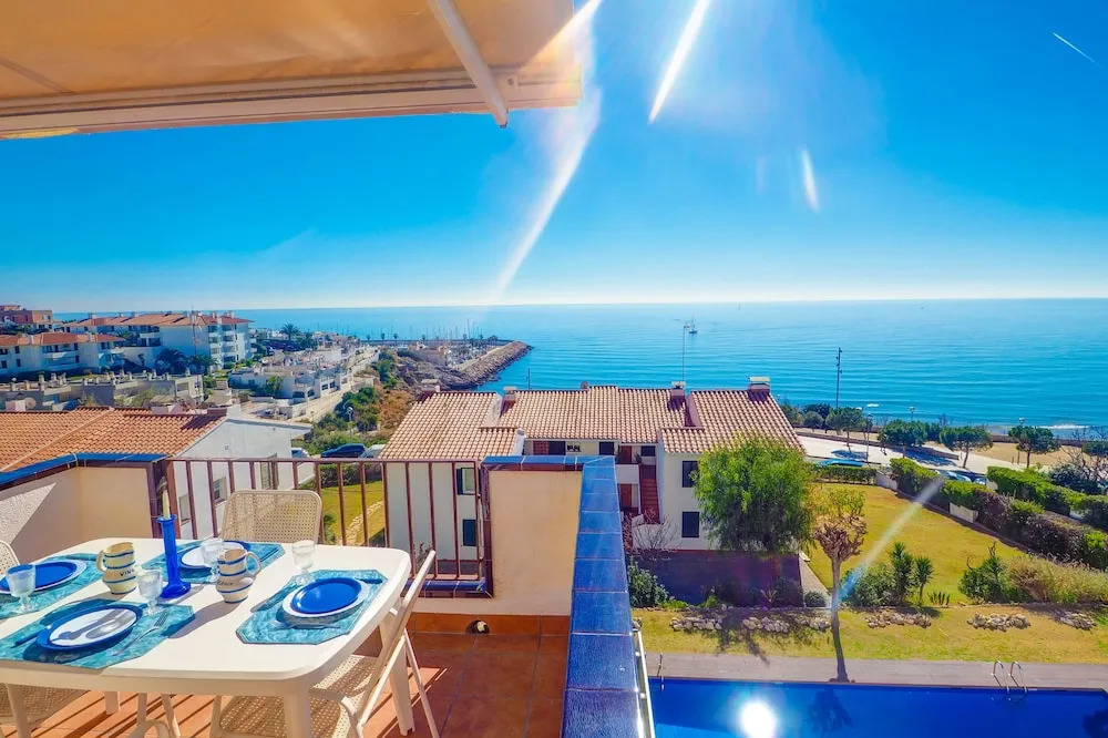 Amazing Seaview Apartment