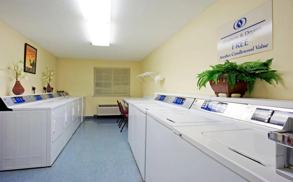 Sonesta Simply Suites Parsippany Morris Plains