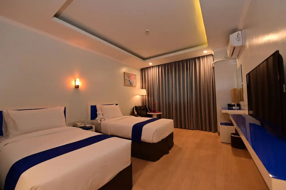 T Shine Resort and Spa