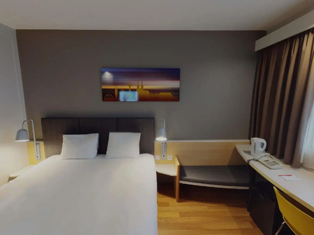 ibis Hotel Köln Airport