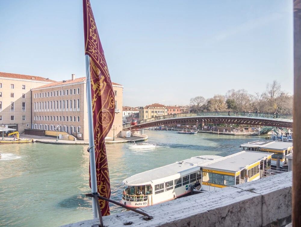 Apartments in San Marco with Canal View