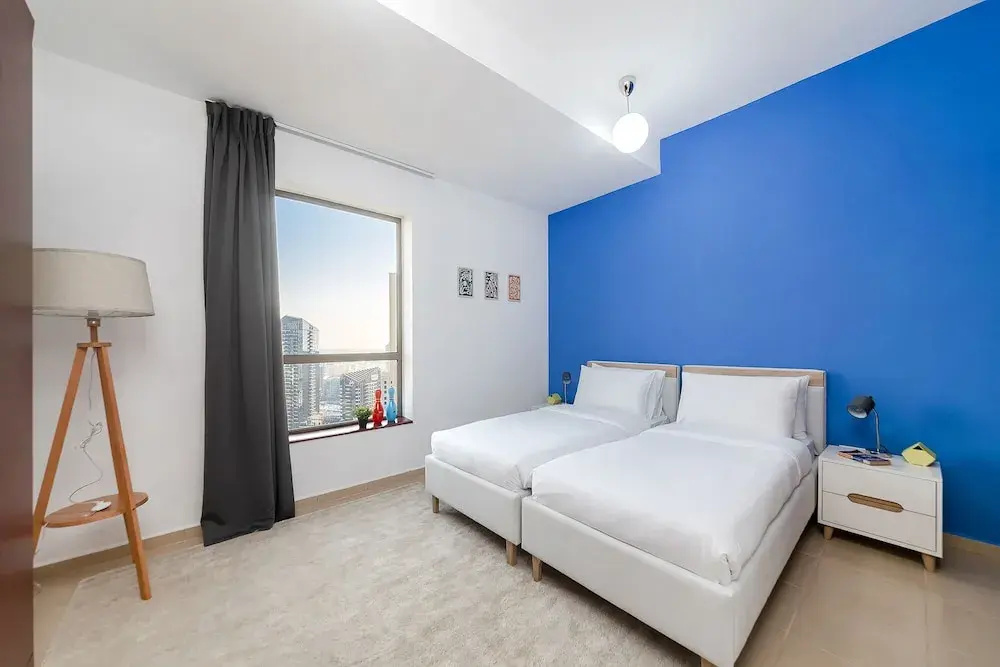Panoramic Spacious City View 2BR Escape