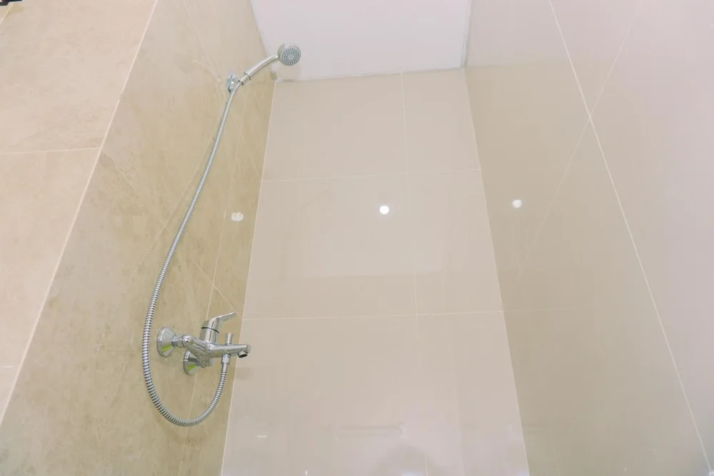 Good Deal And Simply Look Studio Room At Transpark Bintaro Apartment
