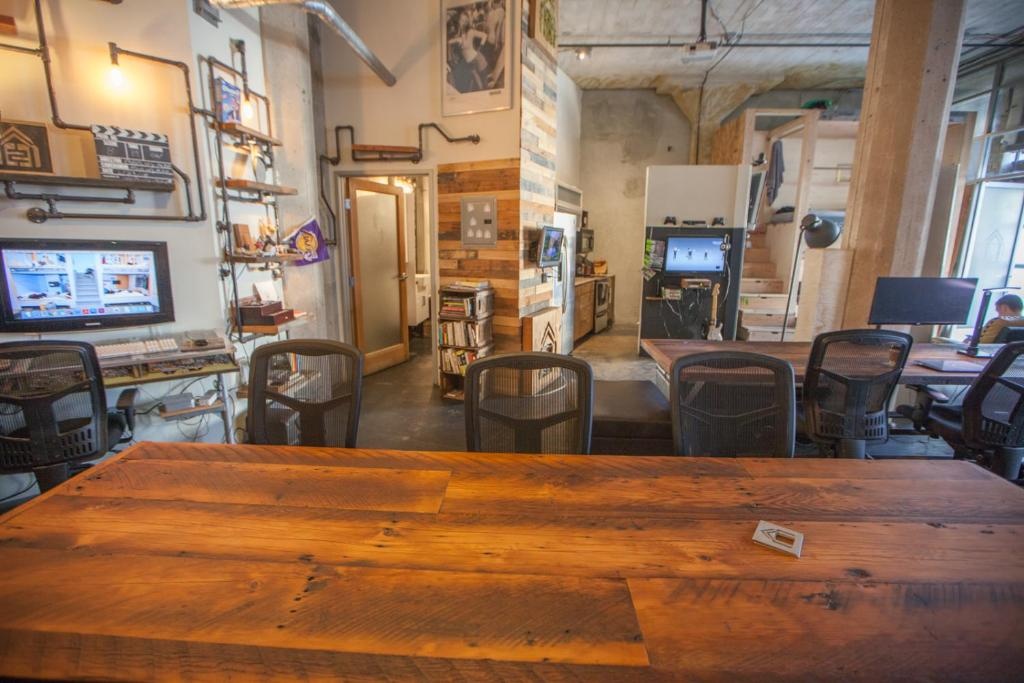 PodShare Hollywood