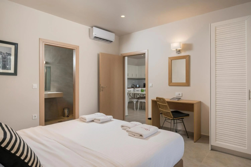 Spilia Village Hotel & Villas
