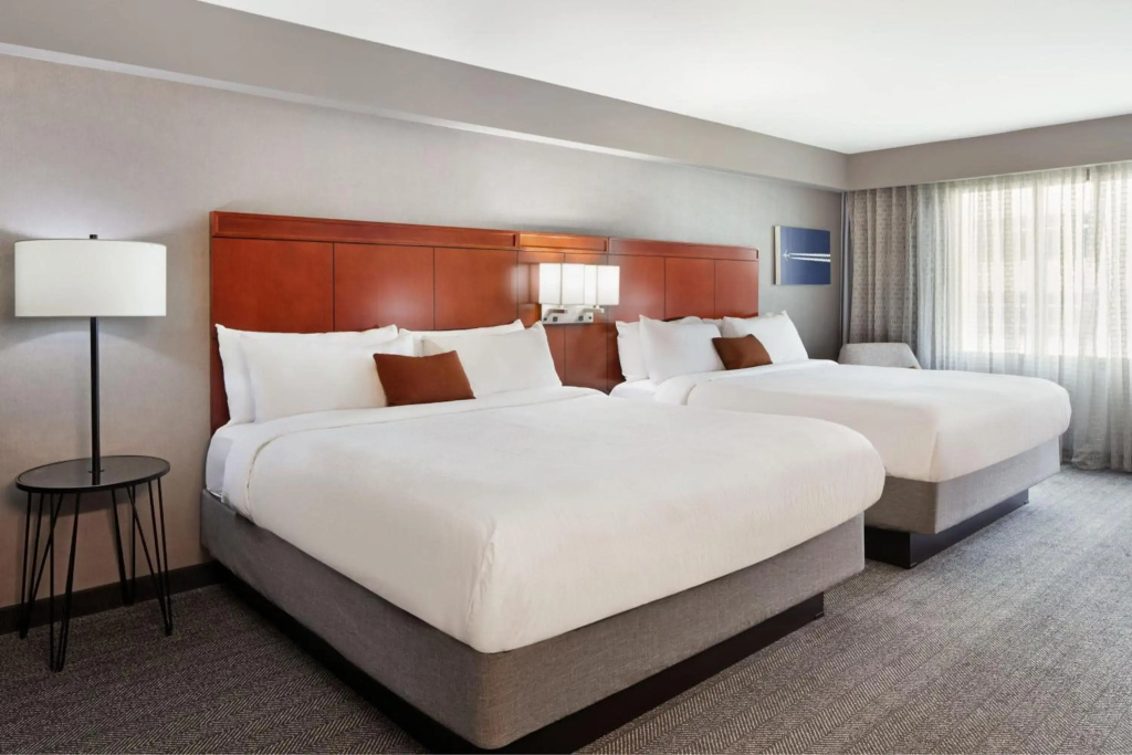 Courtyard by Marriott Los Angeles LAX / Century Boulevard