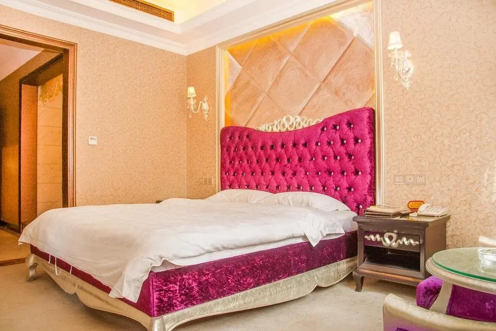 Yibinbandao Holiday Hotel