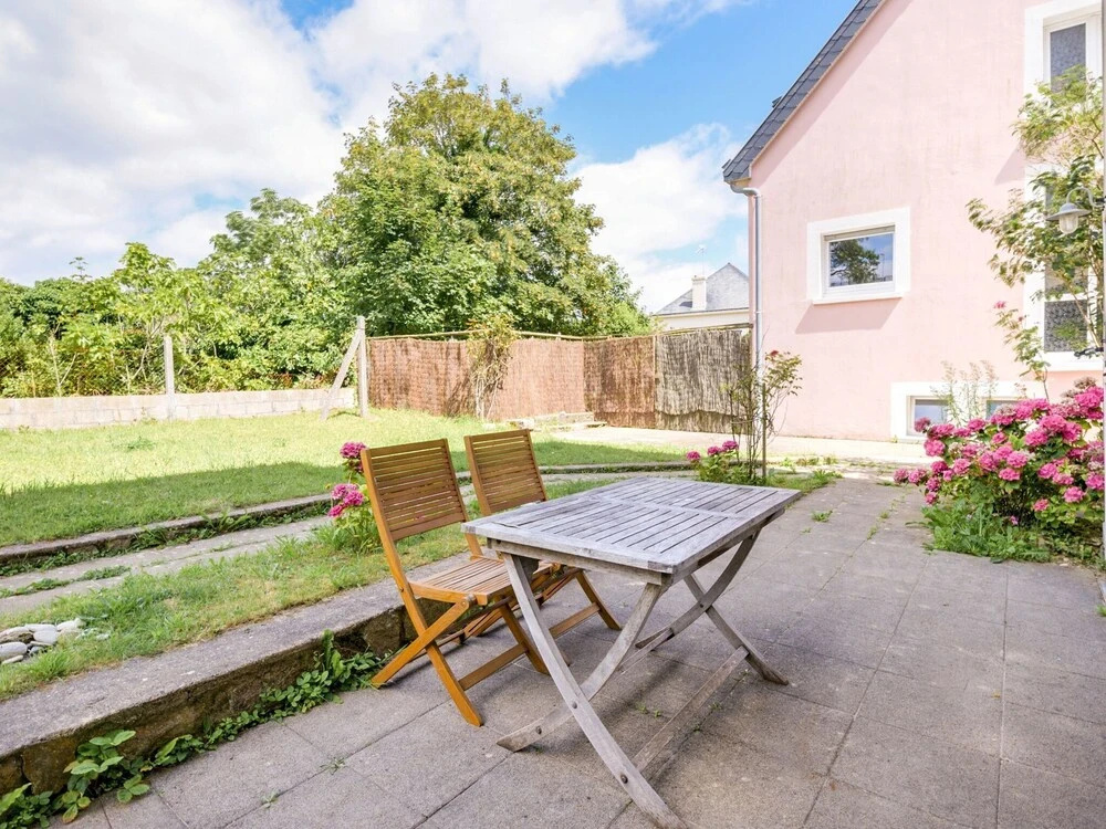 Apartment about 100 metres from the Atlantic Ocean to the south of Brittany.